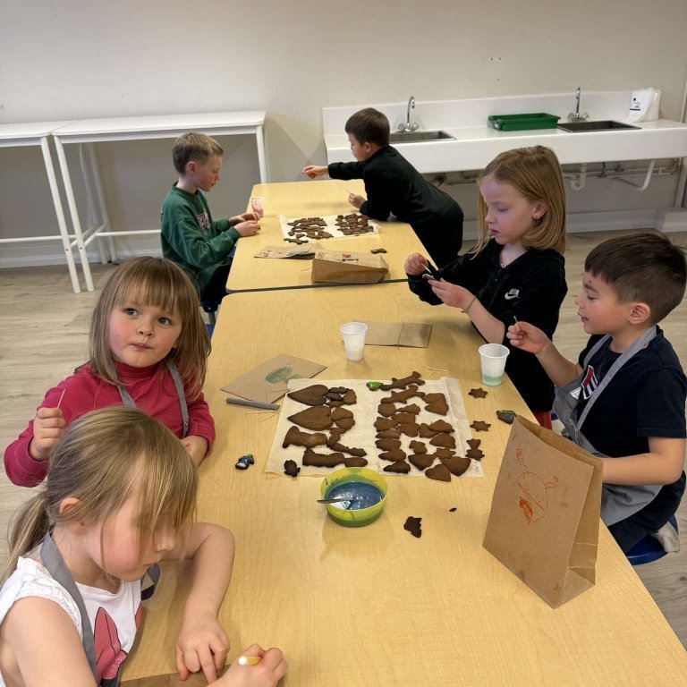 0a37309a-f84b-4d0c-98ff-e60917d495b7