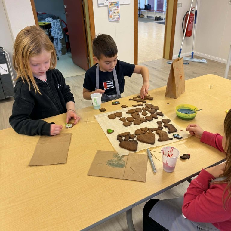 109c5ab8-aa99-4cd6-b615-9f9ac7204d76