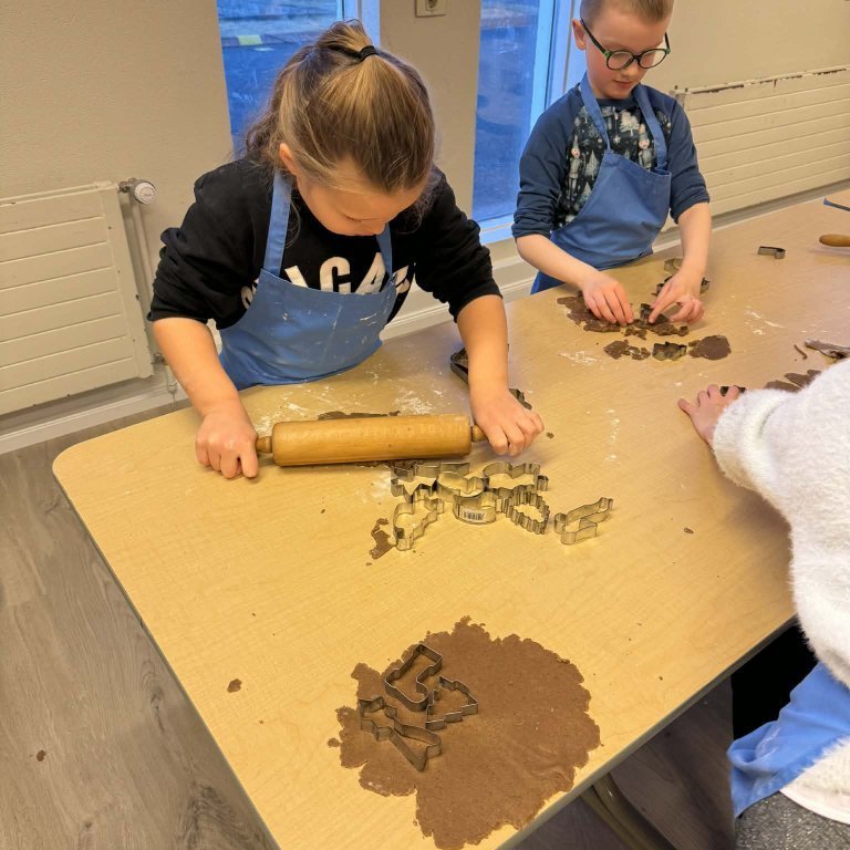 6cba4a64-980a-4a1e-9009-9fc1c8f65a78