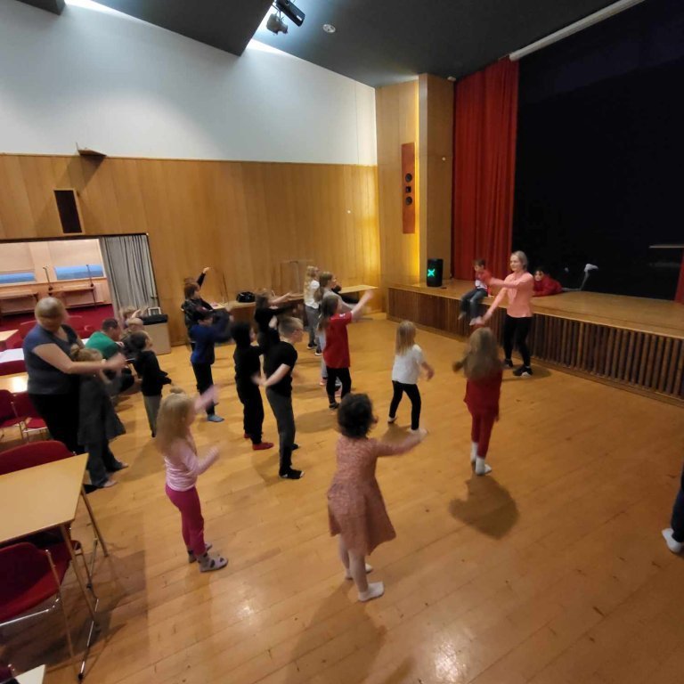 403411708_3677925849151431_6401137898745082965_n