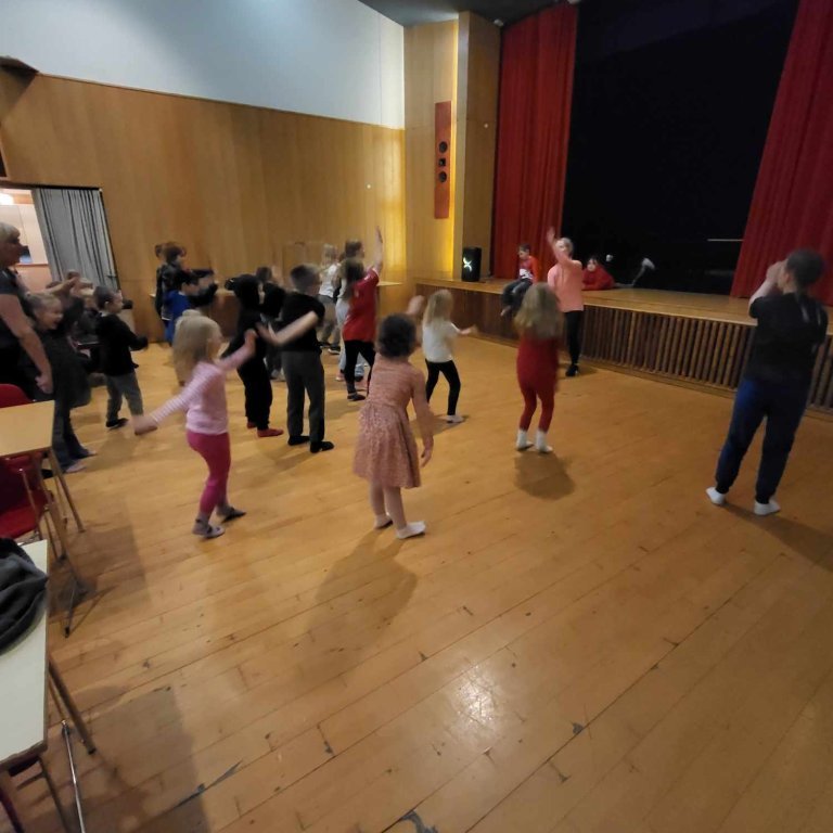 403416577_369908665549745_5828859110417534824_n