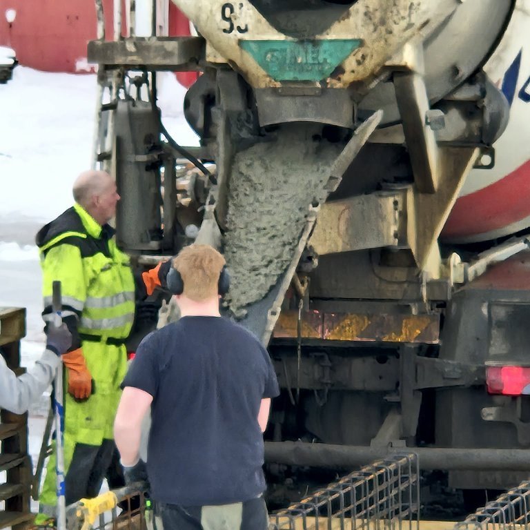 69a483a4-a48e-40c4-88b1-277a2d4cb056