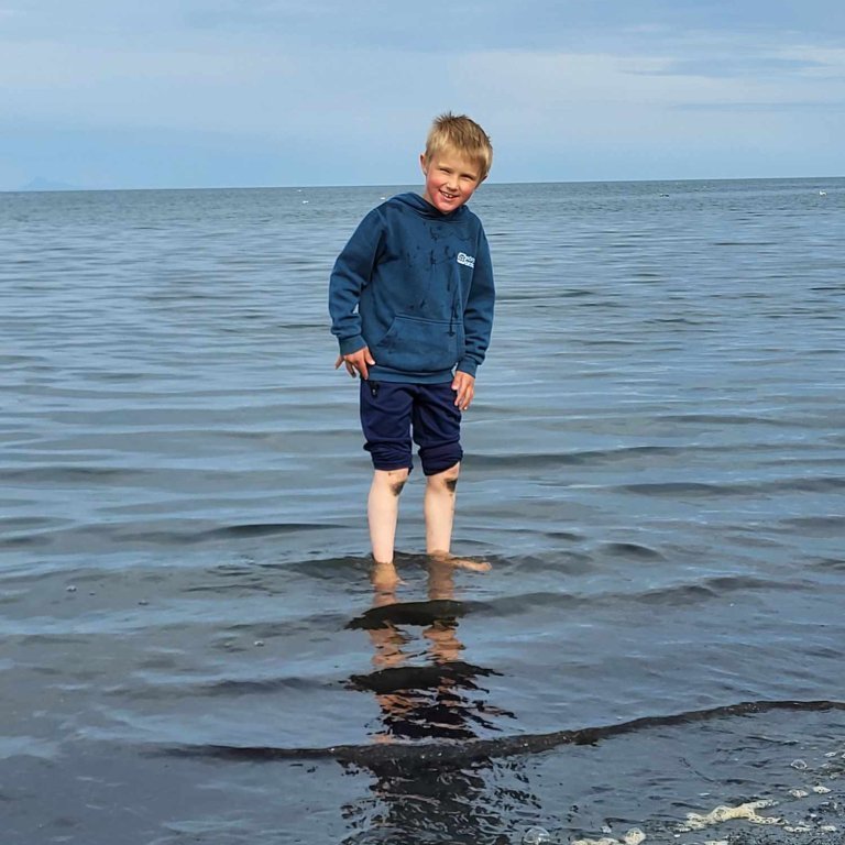 5ac585b4-c69e-4e66-9cfe-4380bf570d1d