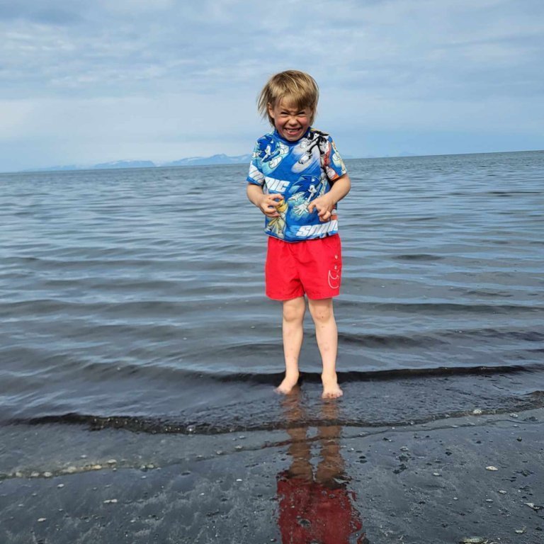 7b179624-05a6-43c4-b3e2-95f3f1df8a4e