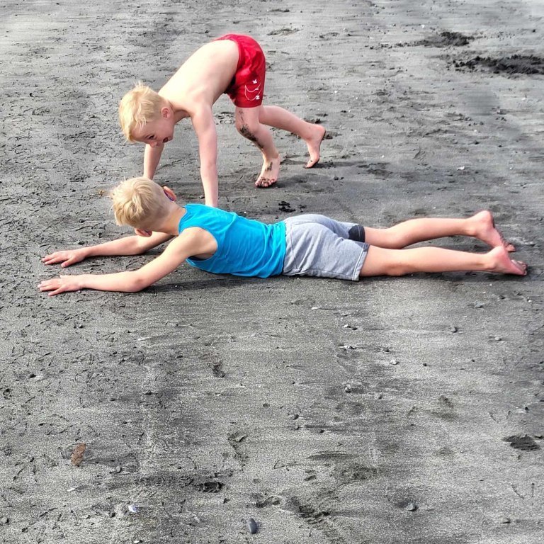 a331025a-f021-40c0-8a21-44397e128549