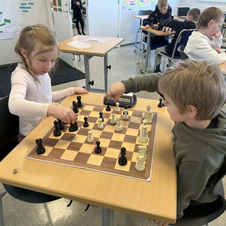 6a1ef97f-be02-4e25-acab-b82c8d715d70