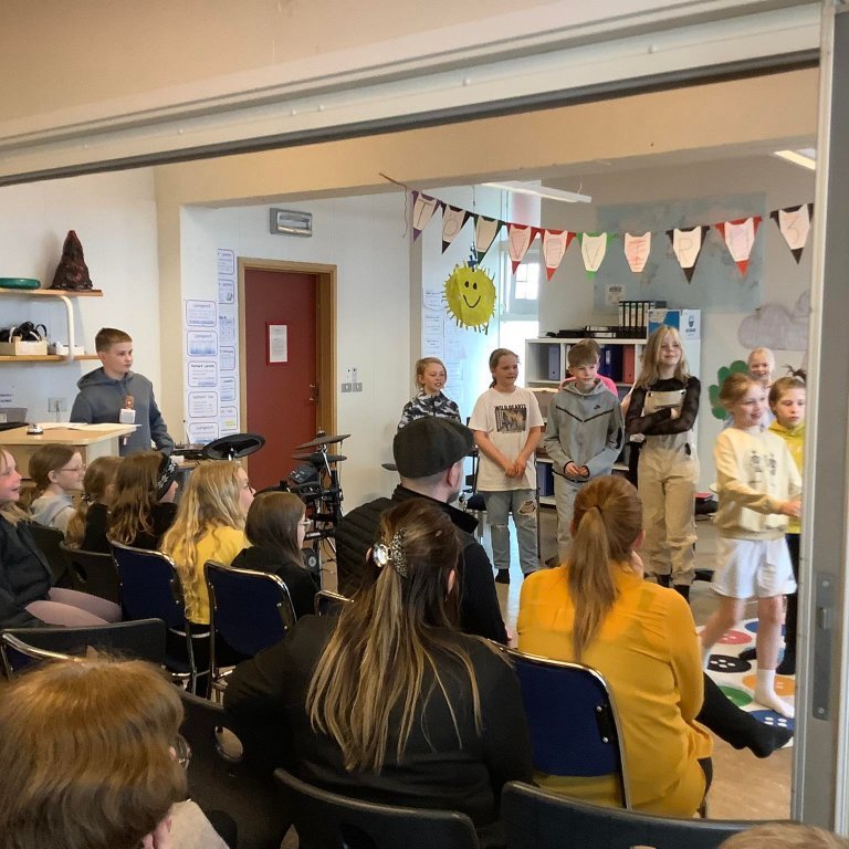 279723631_353935610065137_6795791613751041101_n