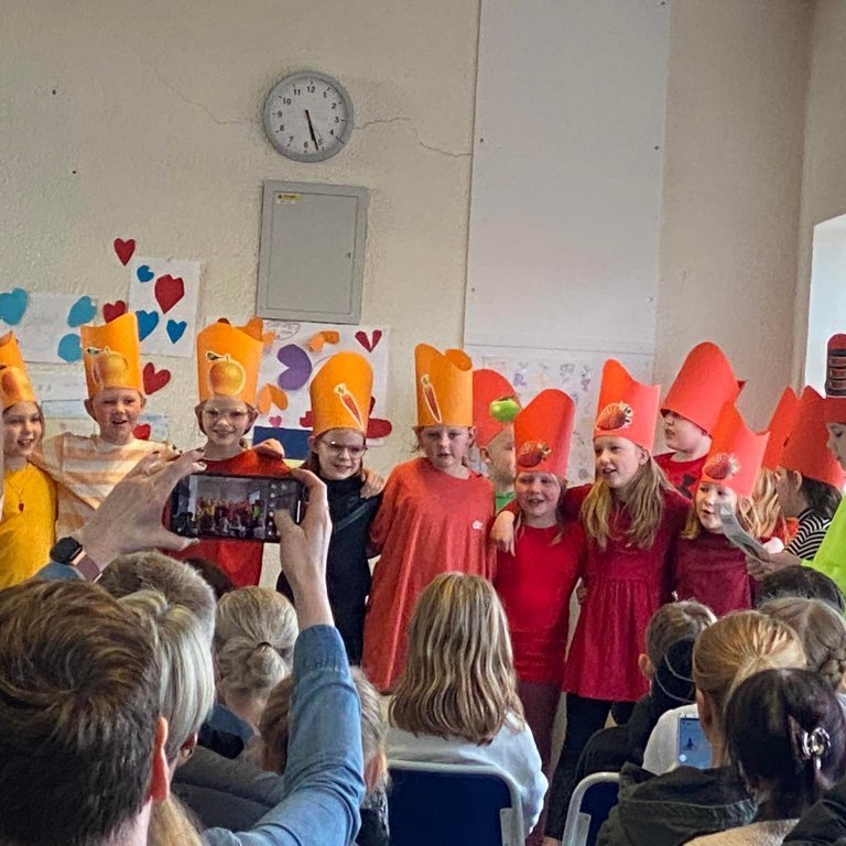 279177180_328675562653668_447877307134451355_n