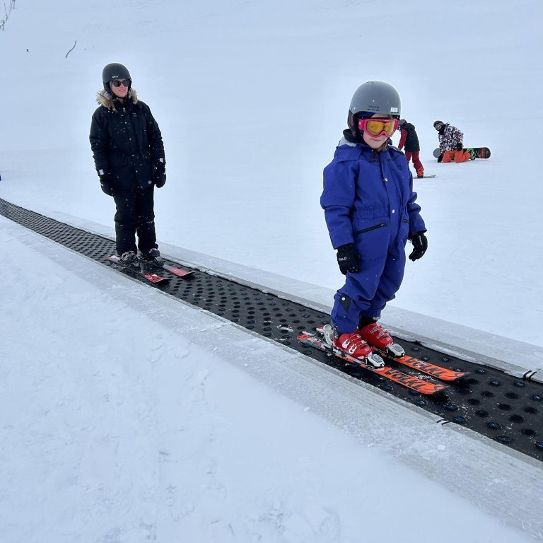 0f0d5116-fd4d-45ac-bd7b-74cb1cd70e48