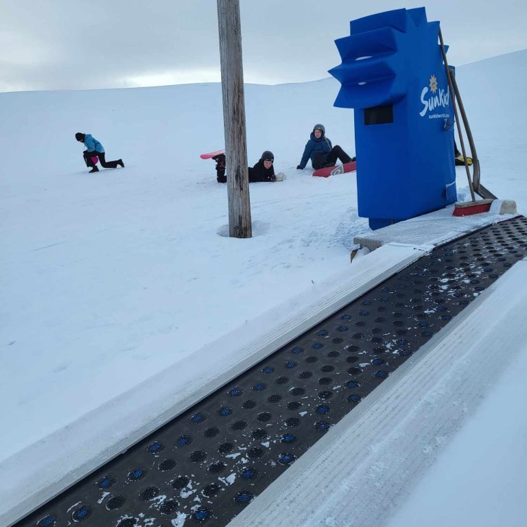 6dc9196d-4889-449b-b72f-2685c692d2e6