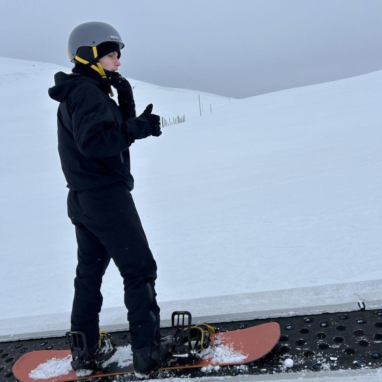 7b7dcfee-b51e-4e5f-bfb7-8b1bd74984a1