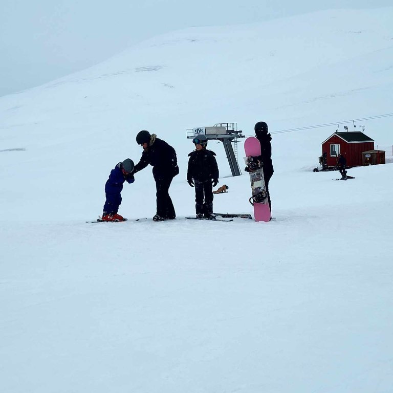 8b79d0f1-c91e-48b3-9b8d-610ff1546cd5