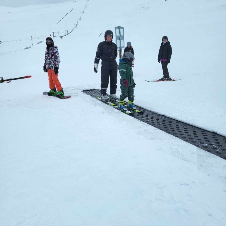 eb856daf-5b63-4d23-9b71-5a532c4b8bb7-1