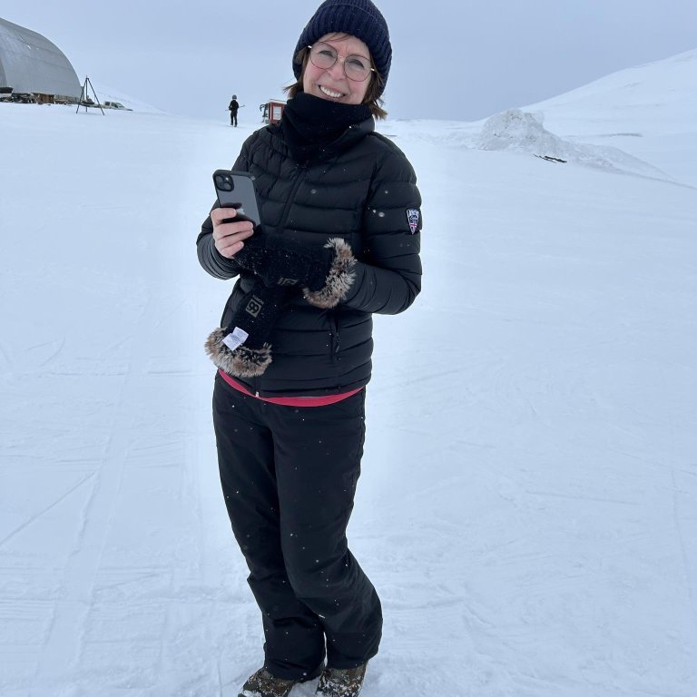 f1d05ec3-e1a3-46dd-8fa2-6058e7947651