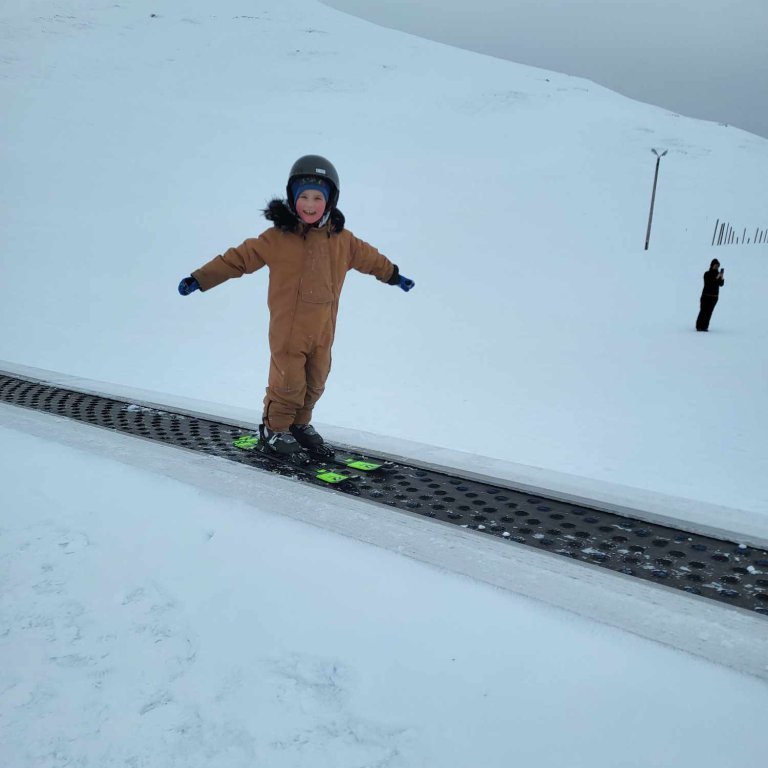 f50613a3-5d68-4c48-bb76-1f9609c25c13