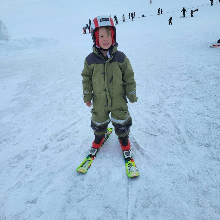 fd57f5a8-0668-4860-a74d-8eb966e8715f