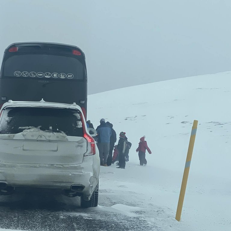 72e867fb-096f-4101-bbc8-cd2db92e3199