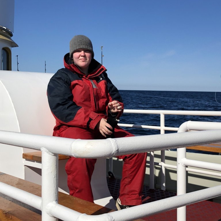 960d659c-926e-46bf-acec-21016f93b4fc