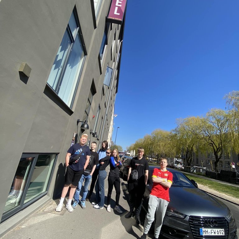 345202472_993454781975398_5382958091526618418_n