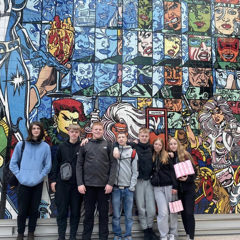 345902906_979818619844354_2344134823113469258_n