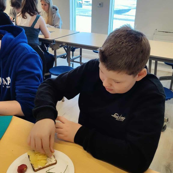 8c8e90ad-92b2-47d0-b2d4-bce3f2dd0f0e