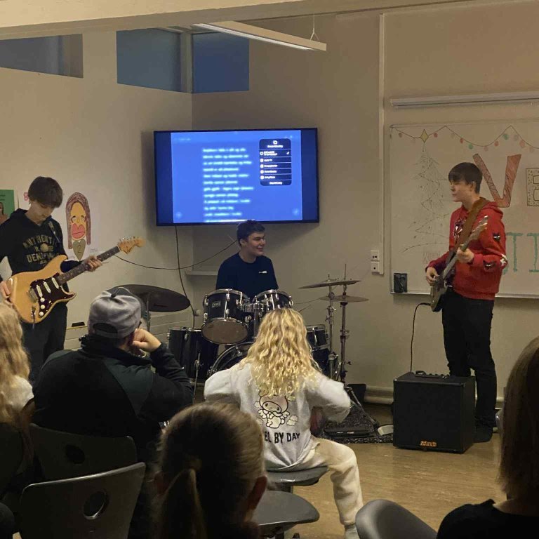 6d0bb68a-436d-4007-bbe2-2d86676fe45e-1