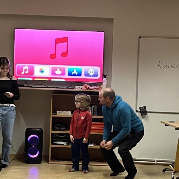 367276766_894867142247053_2031897552186220314_n-1