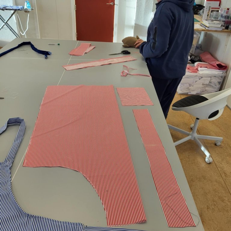 74eaf09e-10a8-4f36-b73b-b5594cfda3d4