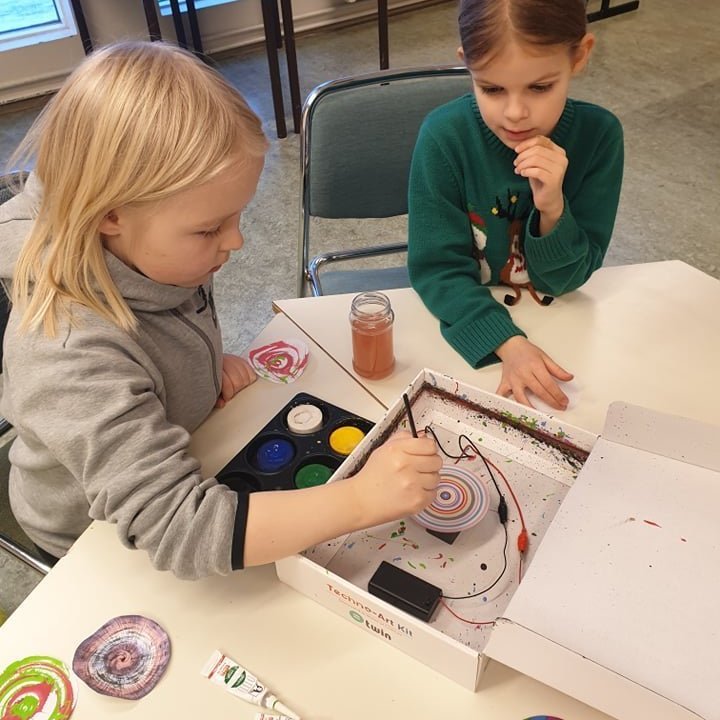 130968332_212566573859337_2618815862355187386_n