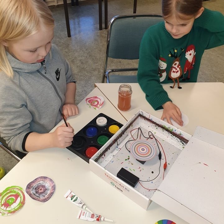 131080269_214698746891468_7352205635694685895_n