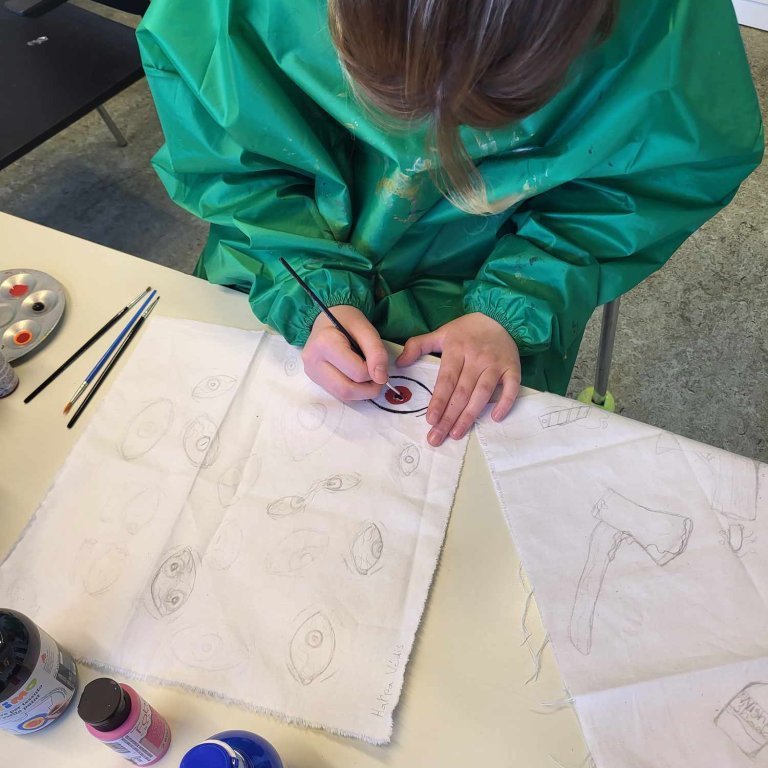 cd25105c-c4f4-46ed-b017-45ff683d2226