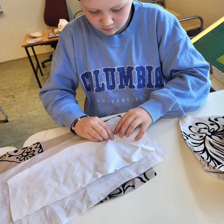 e050d317-8d98-4e91-a54f-fae4338b87f9