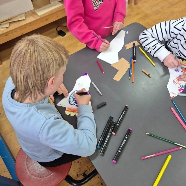 8933fefe-76c4-4134-aed2-059b394990b8