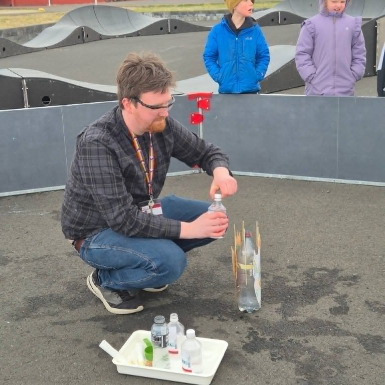 d17691fd-42bc-42c1-bc90-d3d521be3d62