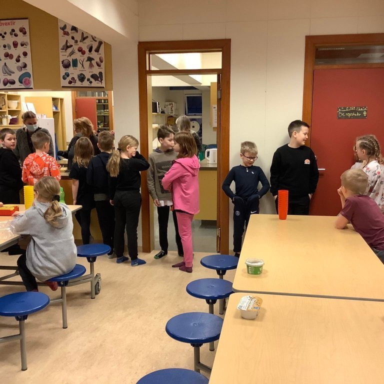 260762497_981668735786821_2051610964804987234_n