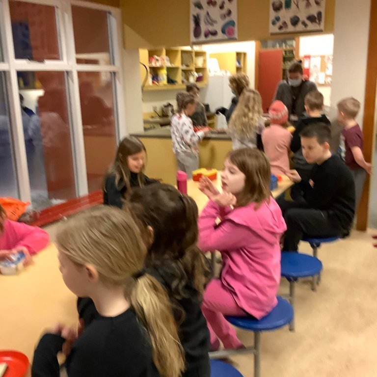 272416757_951523732151126_8410933143584550611_n