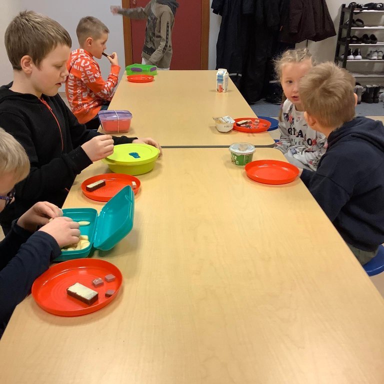 272477210_4184459658345754_6657797685010848861_n