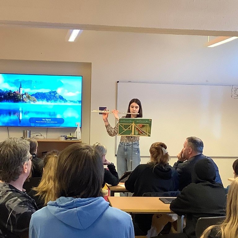 279132964_1966274723557486_7295643057182215583_n