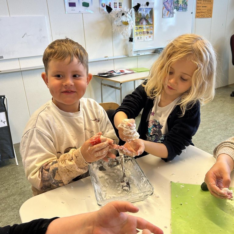 642b5820-c4e0-4edf-8486-73eadf098370