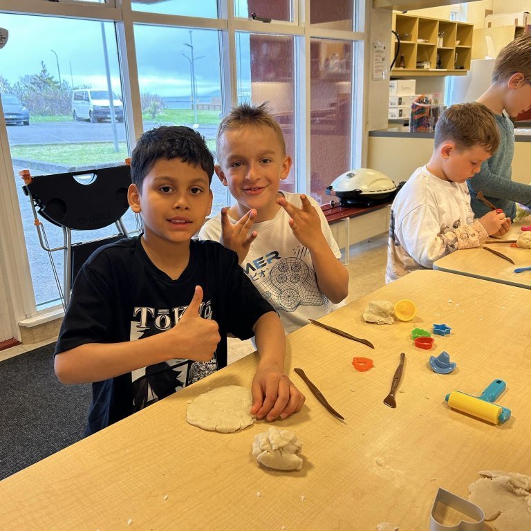 c7621d2a-b96d-4e5e-9eef-a7a189976440