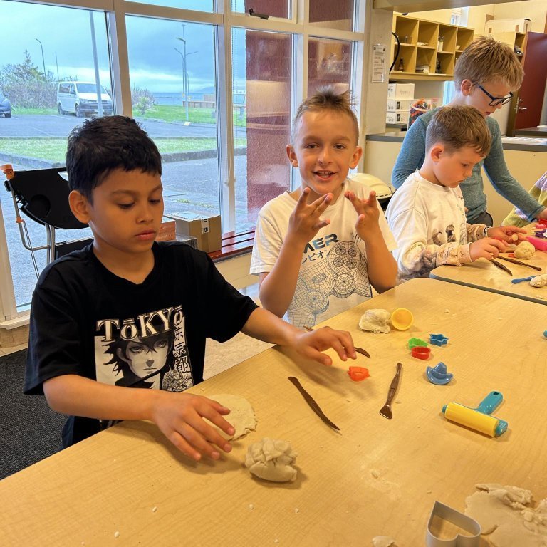 d2d89e6d-b7db-4e37-8c85-4640a7ca2bc3