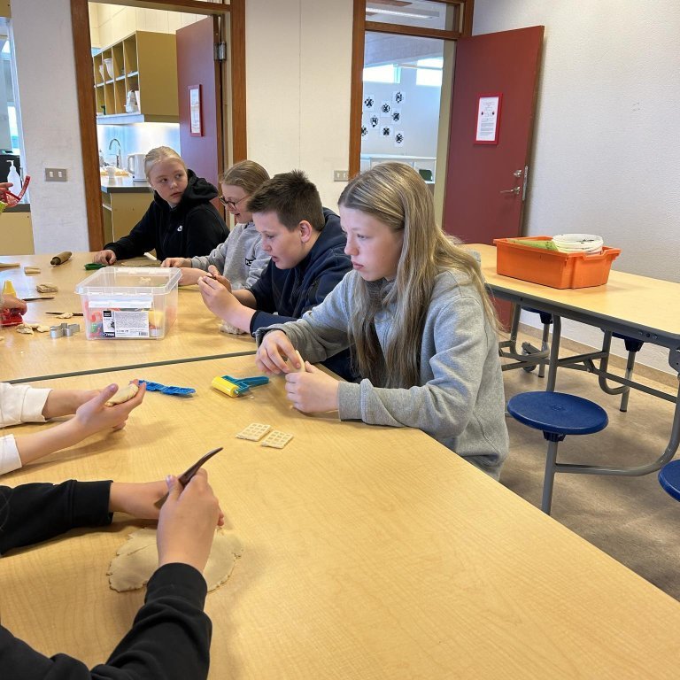 d70cfdc1-2122-4d49-bba6-bd14cbcfccd4