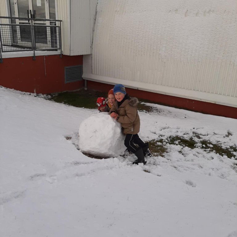 34e8f8aa-a739-454a-88f5-76db8f3ea31b