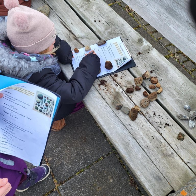 45b925e7-d7d7-4acc-bcb1-50e5991e519f-1