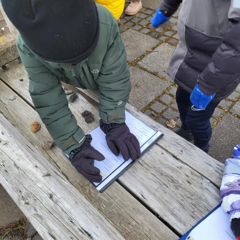 f3dbc5aa-571a-4ae2-8ae6-6ebadc782edf-1