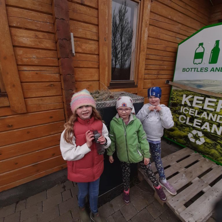 7a4a26bc-6500-4fc8-b017-4bb6e88a1c1f