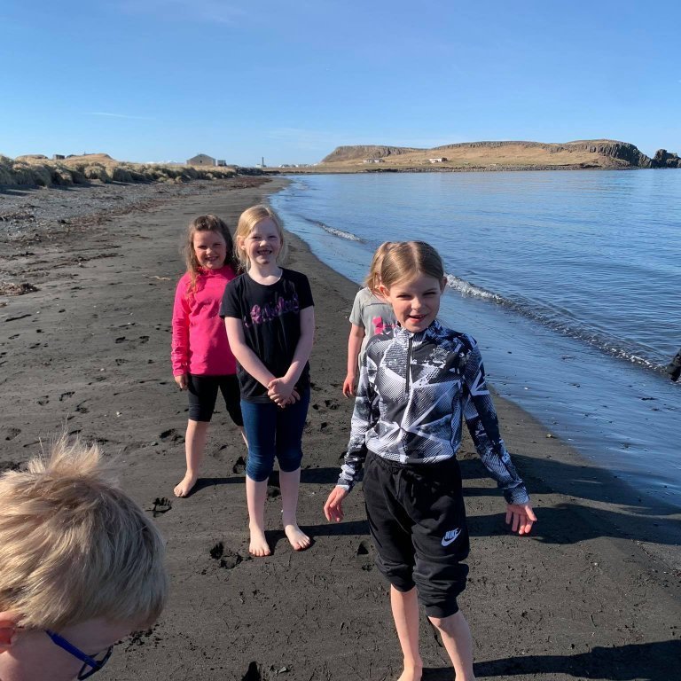 188465158_302462411476872_8380031716044294626_n