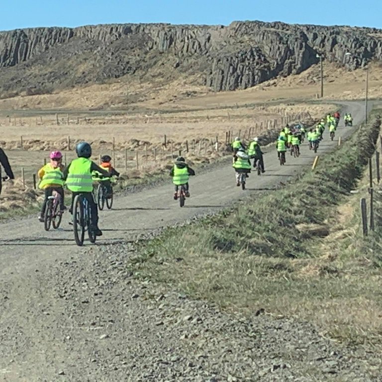 192670444_260522779052648_5736036787209538599_n