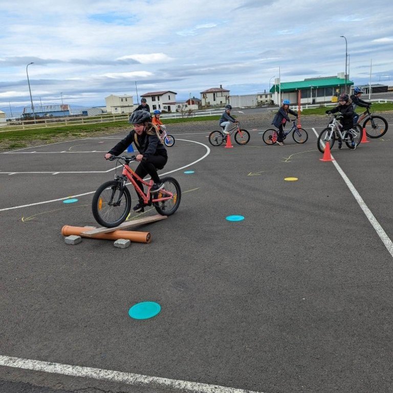 350375578_208467374913587_991842617895050727_n