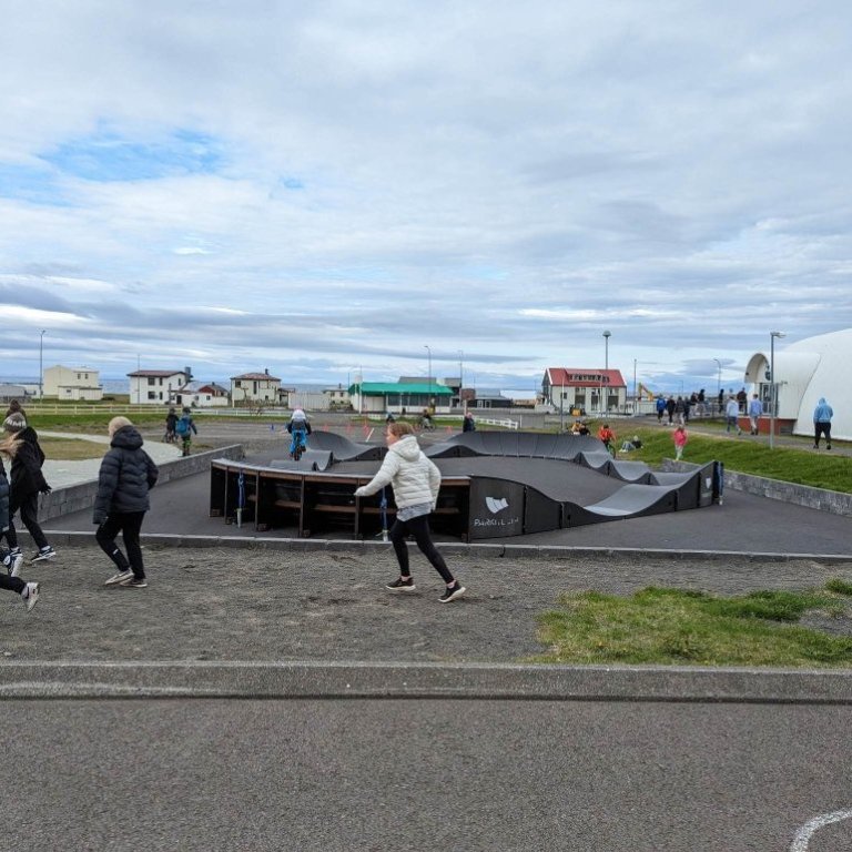 350682300_577707504511239_7787827035719566909_n